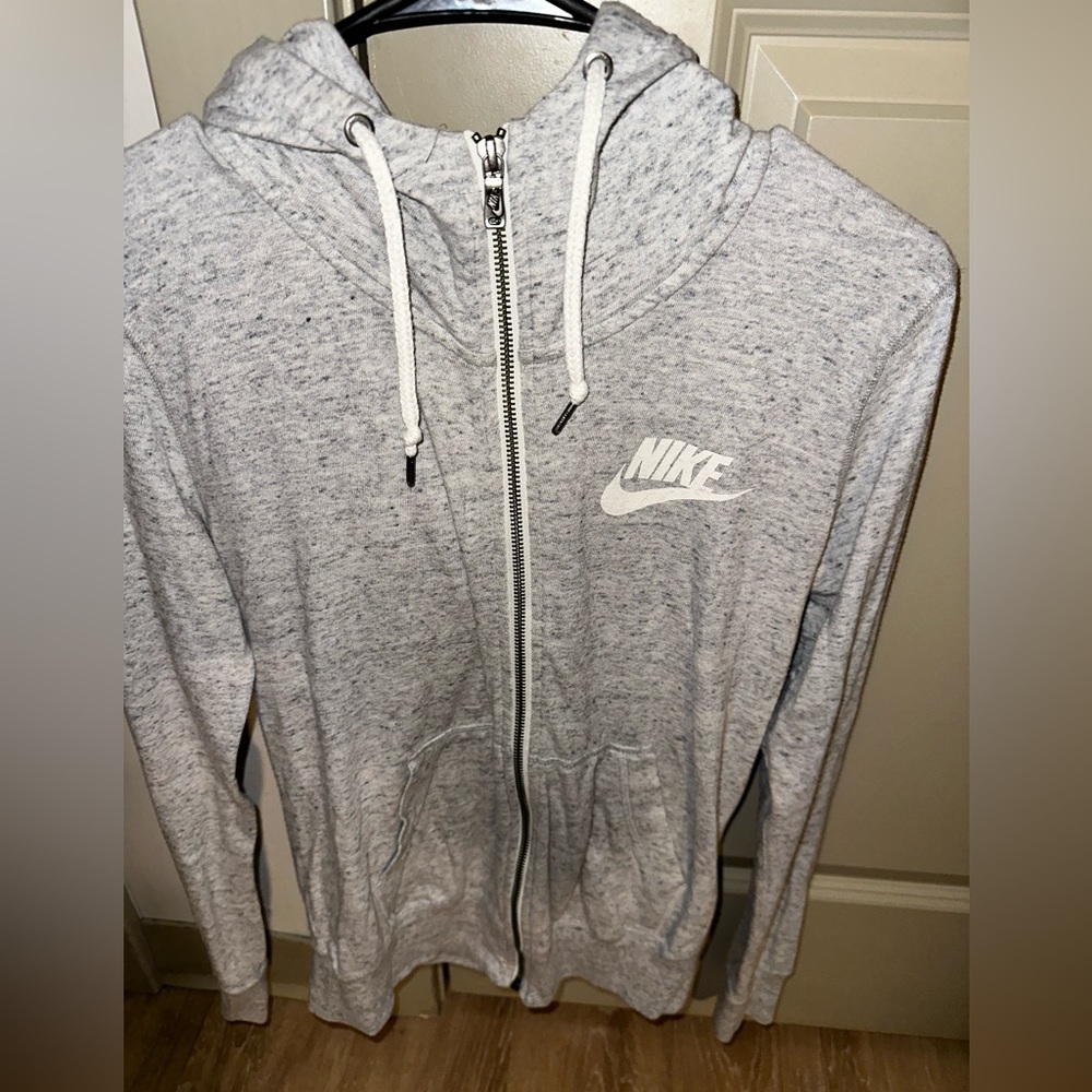 Women’s grey Nike jacket